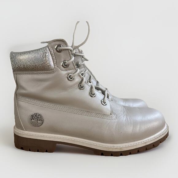 Women’s Timberland Metallic Gray 6” Boots 200 Gram Primaloft Size 7 - Picture 1 of 6